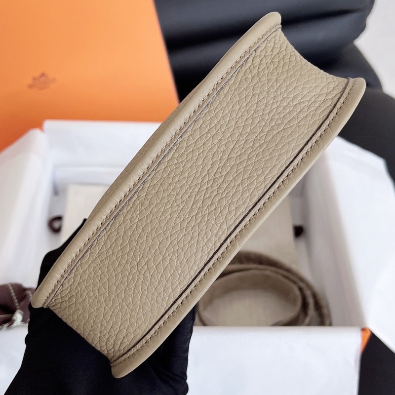 【全新品】W刻 HERMES 愛馬仕 Mini Evelyne伊芙琳迷你 馬爾法米8Q金扣隨身斜背包-3