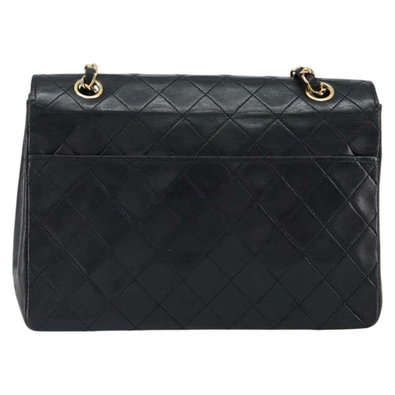 【日本直送】香奈兒 (CHANEL) Matelasse 鏈條翻蓋包，旋扣設計，羊皮材質，黑色金色雙C標誌，正品編號 bs30361-1