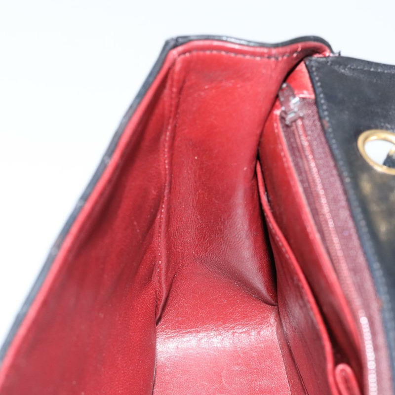 【日本直送】香奈兒 (CHANEL) Matelasse 鏈條翻蓋包，旋扣設計，羊皮材質，黑色金色雙C標誌，正品編號 bs30361-20