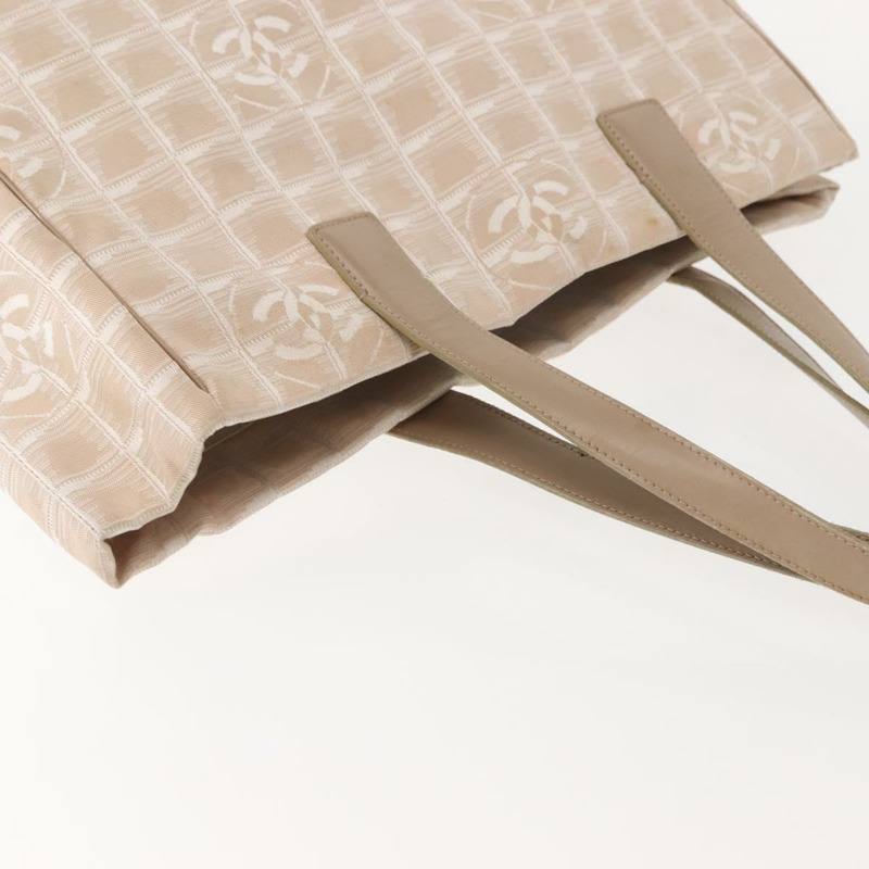 【日本直送】香奈兒新款旅遊系列手袋 尼龍材質 粉紅 金 CC 標誌 正品 BA7492-5