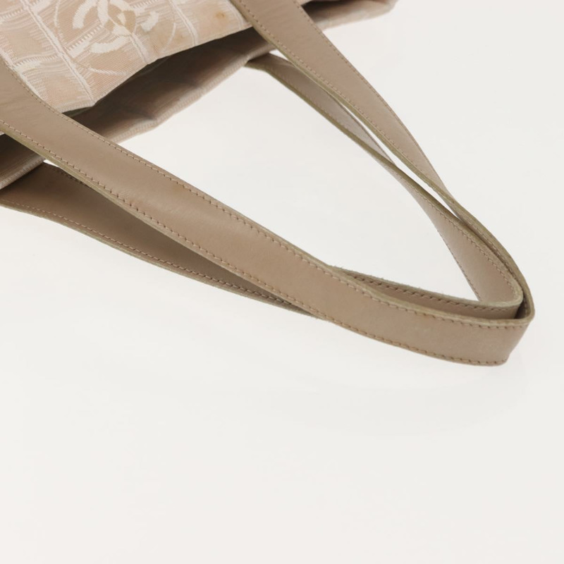 【日本直送】香奈兒新款旅遊系列手袋 尼龍材質 粉紅 金 CC 標誌 正品 BA7492-6