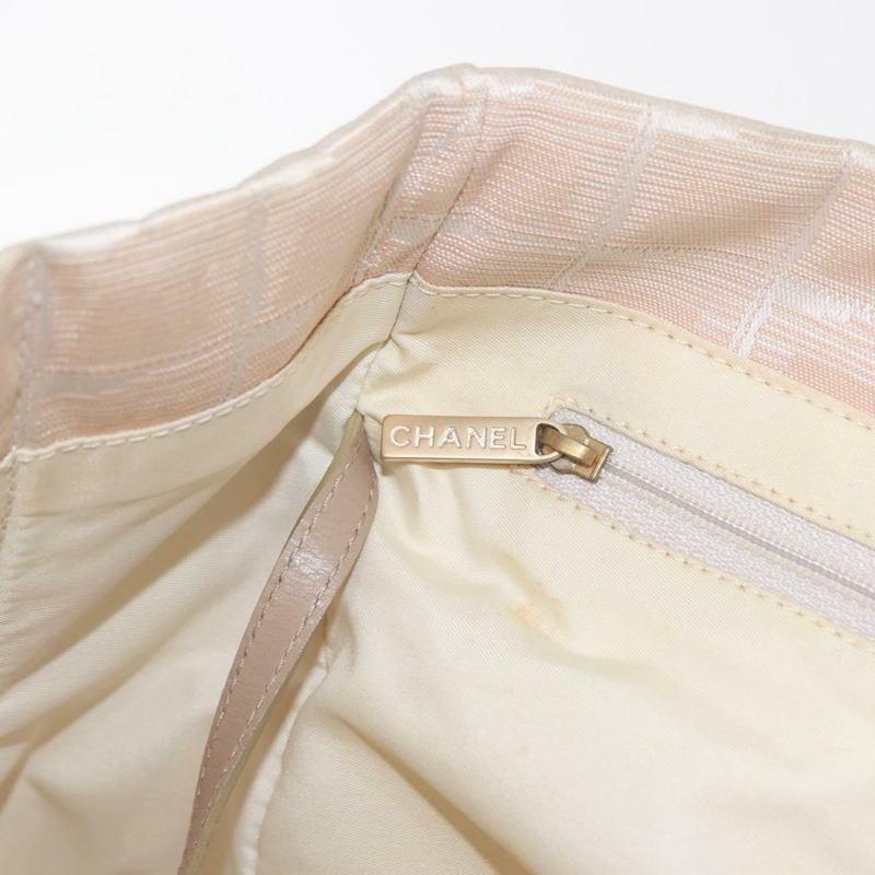 【日本直送】香奈兒新款旅遊系列手袋 尼龍材質 粉紅 金 CC 標誌 正品 BA7492-18