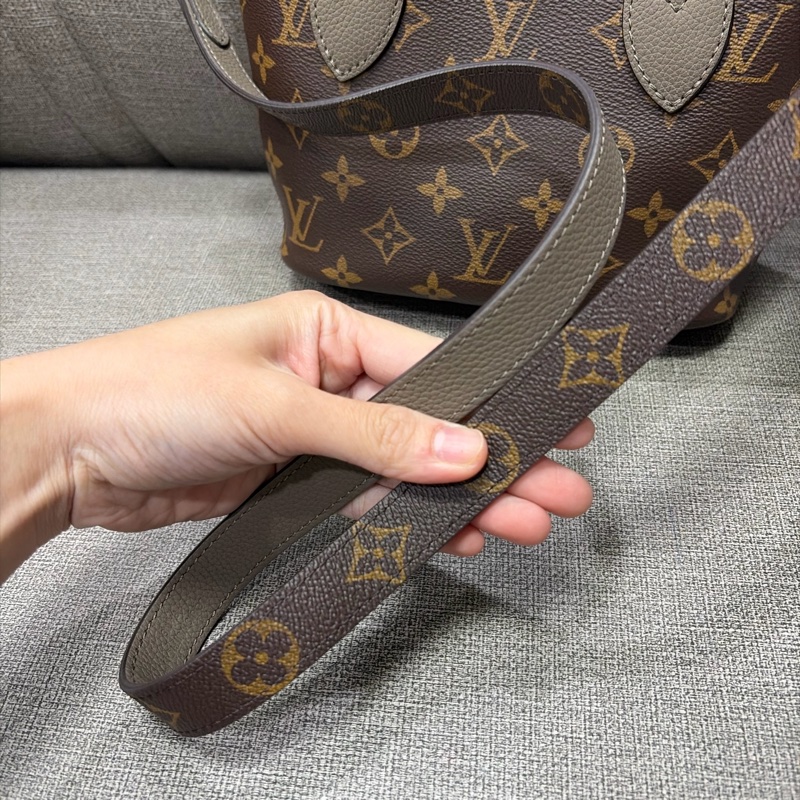 LV neverfull bb 大象灰-14