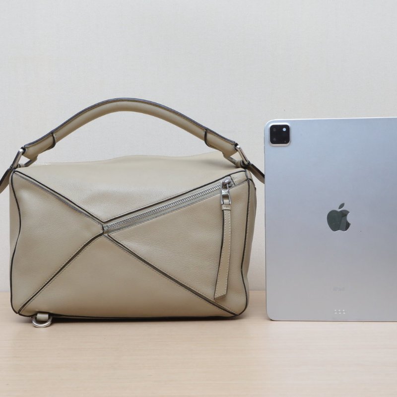 LOEWE Puzzle29幾何包中號卡其色牛皮肩背包-4