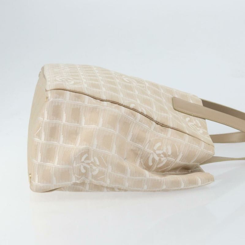 【日本直送】香奈兒新旅行系列托特包 尼龍 米色 金色 CC 標誌 正品 ep11691-2