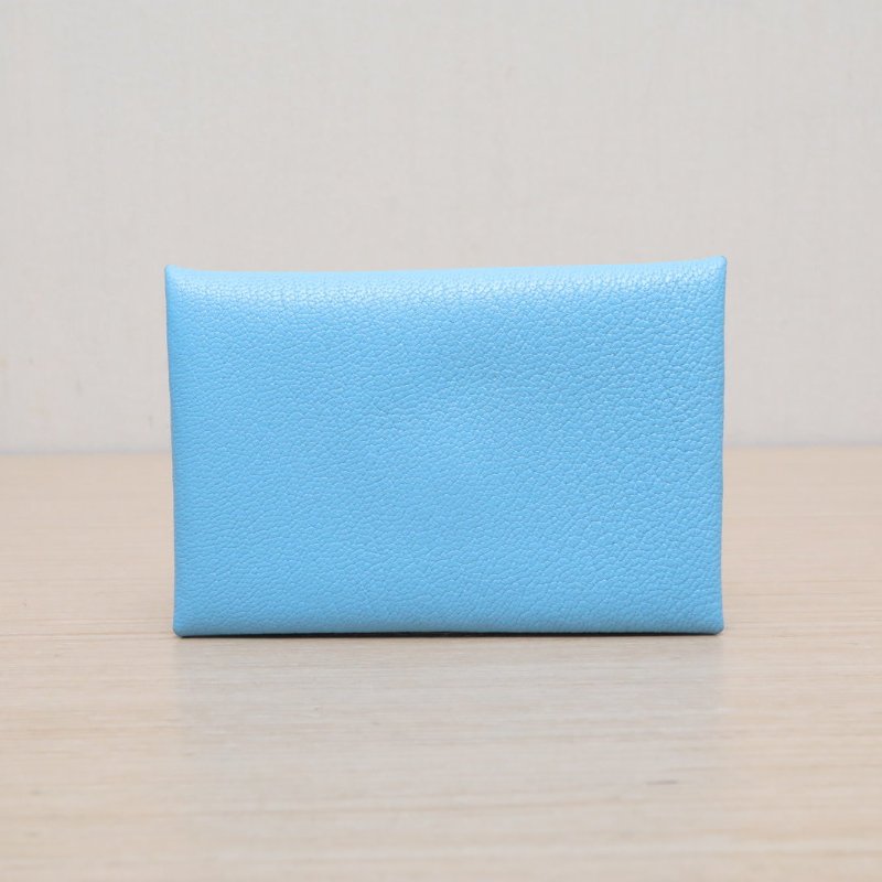 HERMES Calvi卡包7N糖果藍Chevre山羊皮K2025銀扣肩背包-1