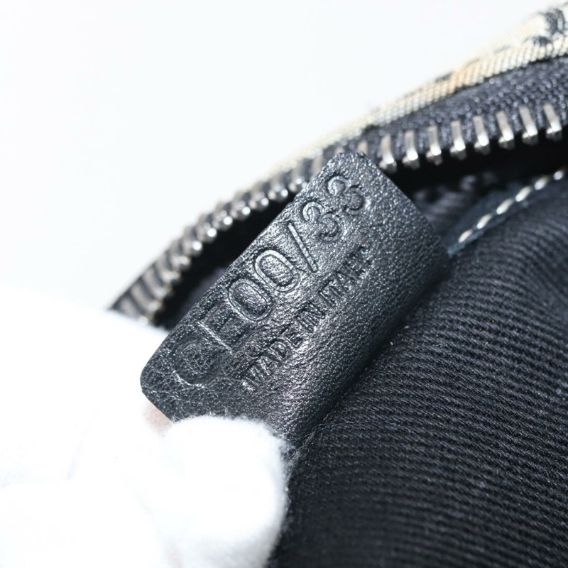 【日本直送】CELINE Macadam帆布肩背包 灰色 銀色 正品 ep11913-11