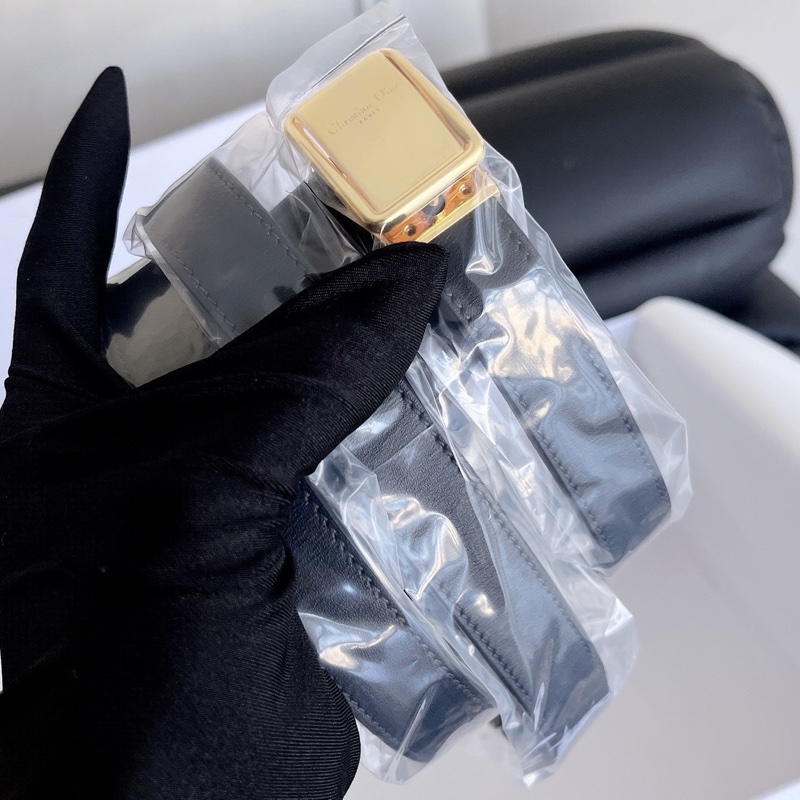 【近新閒置品】Dior迪奧蒙田30老花金小號手拿包斜背包-13