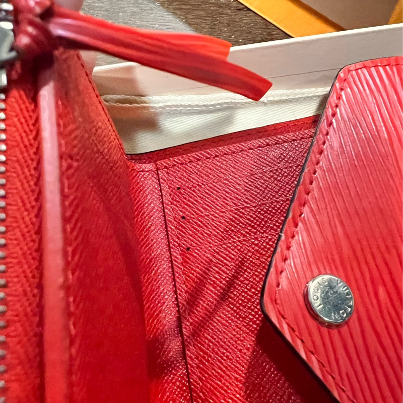 LV信封式紅色三折短/中夾-13