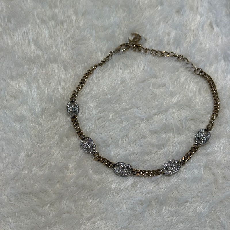 『全新全配』香奈兒Chanel  五花 爆款 LOGO淡金帶鑽頸鏈-12