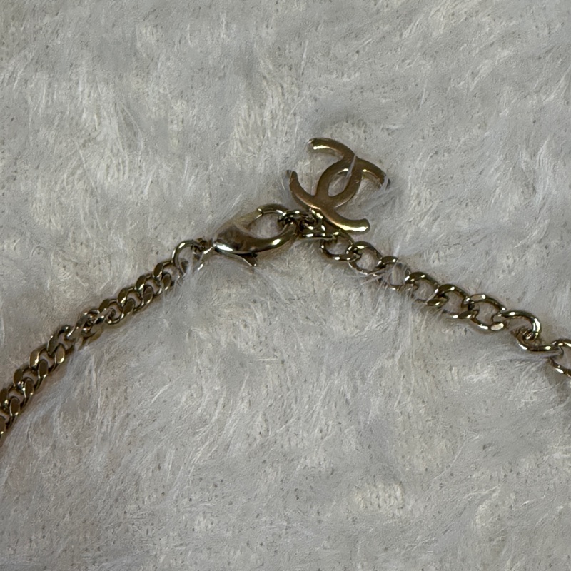 『全新全配』香奈兒Chanel  五花 爆款 LOGO淡金帶鑽頸鏈-18
