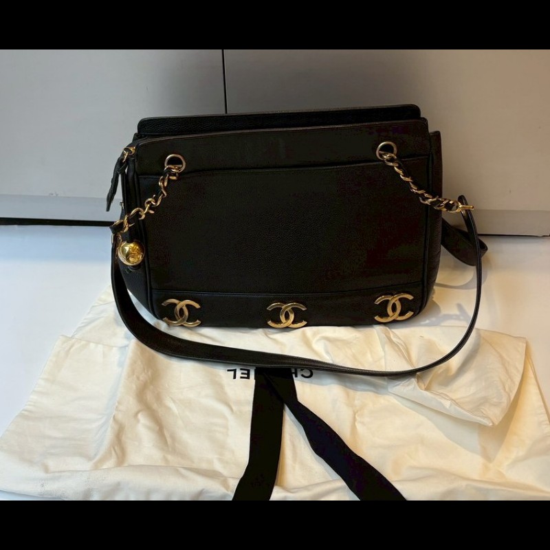 Chanel 金鍊黑荔枝皮肩背包（底部雙c裝飾-5