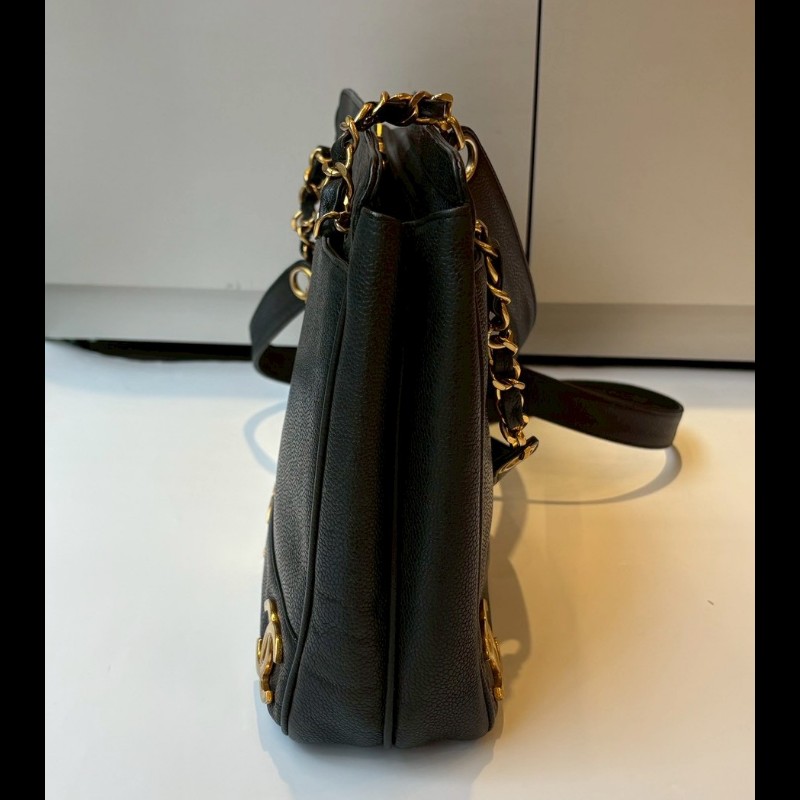 Chanel 金鍊黑荔枝皮肩背包（底部雙c裝飾-10