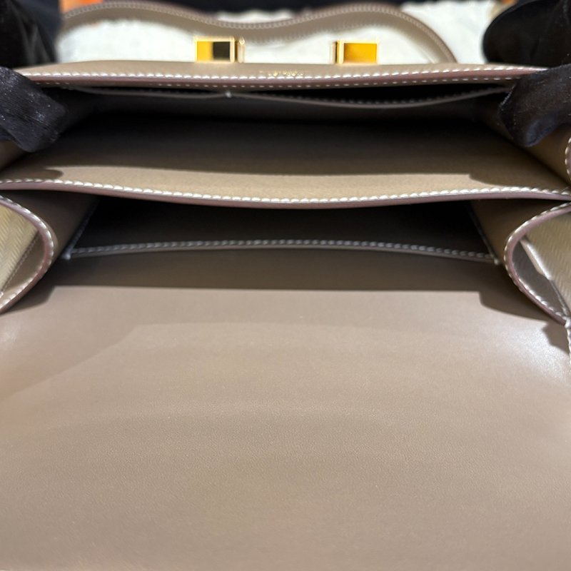 【現貨｜快速出貨】Hermès 愛馬仕 Constance 19 Etoupe 大象灰｜金釦｜U刻 2022 年｜Epsom 皮｜全新全配-11