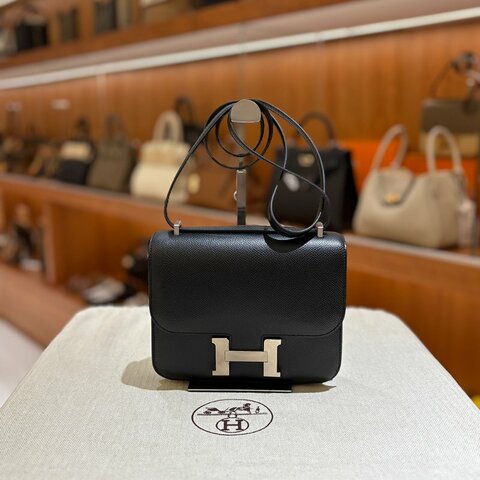 【現貨｜快速出貨】Hermès 愛馬仕 Constance 19 黑色 Epsom｜U刻 2022年｜銀釦經典斜背包｜全新全配