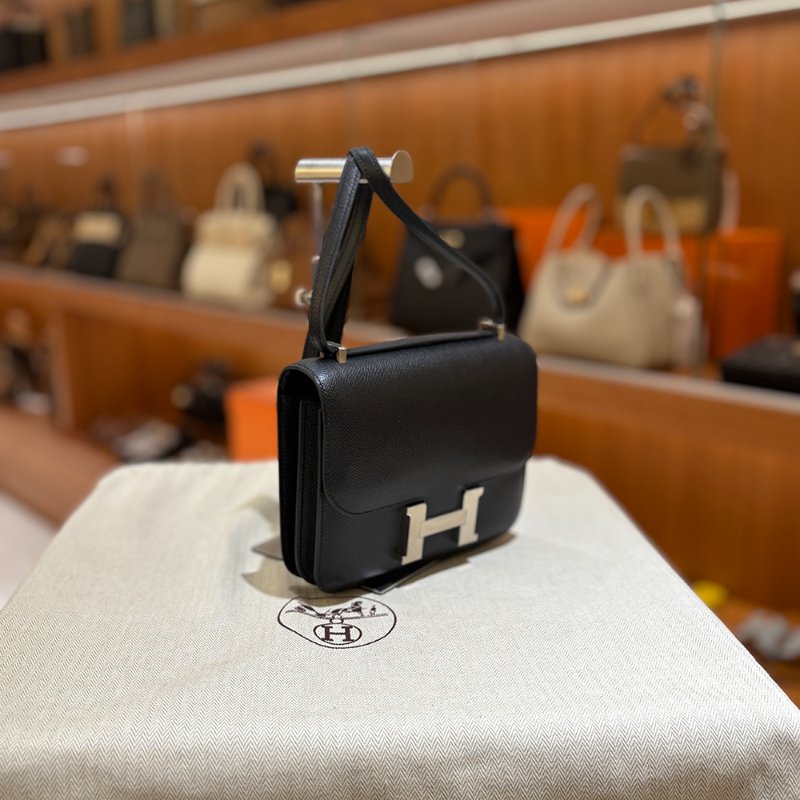 【現貨|快速出貨】Hermès 愛馬仕 Constance 19 黑色 Epsom|U刻 2022年|銀釦經典斜背包|全新全配-2