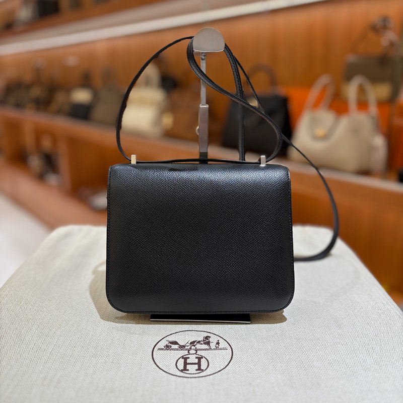 【現貨|快速出貨】Hermès 愛馬仕 Constance 19 黑色 Epsom|U刻 2022年|銀釦經典斜背包|全新全配-9