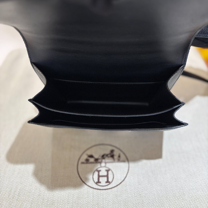 【現貨|快速出貨】Hermès 愛馬仕 Constance 19 黑色 Epsom|U刻 2022年|銀釦經典斜背包|全新全配-13