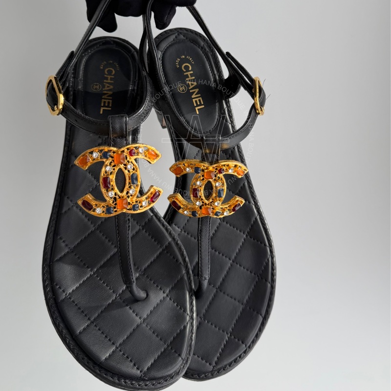 二手🤍Chanel寶石Logo涼鞋/Chanel低跟涼鞋/Chanel涼鞋/Chanel休閒鞋/香奈兒涼鞋🤍無花果精品-1