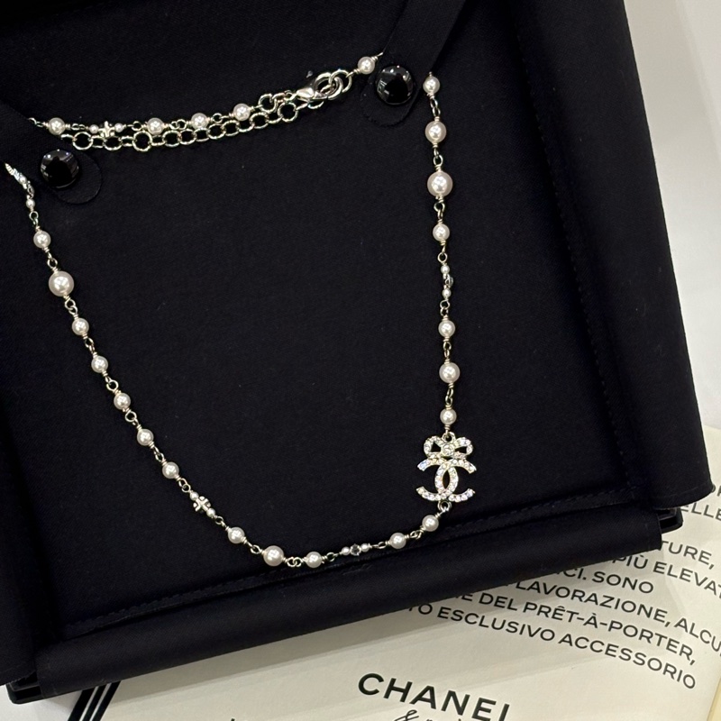 CHANEL 水鑽蝴蝶結雙C珍珠頸鏈  全新現貨-2