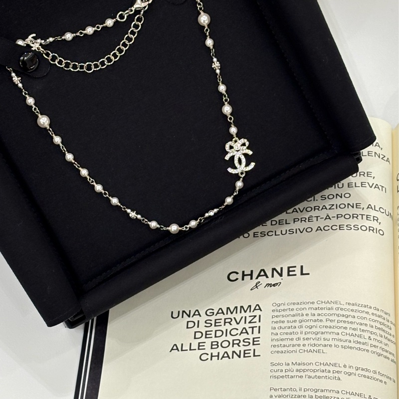CHANEL 水鑽蝴蝶結雙C珍珠頸鏈  全新現貨-4