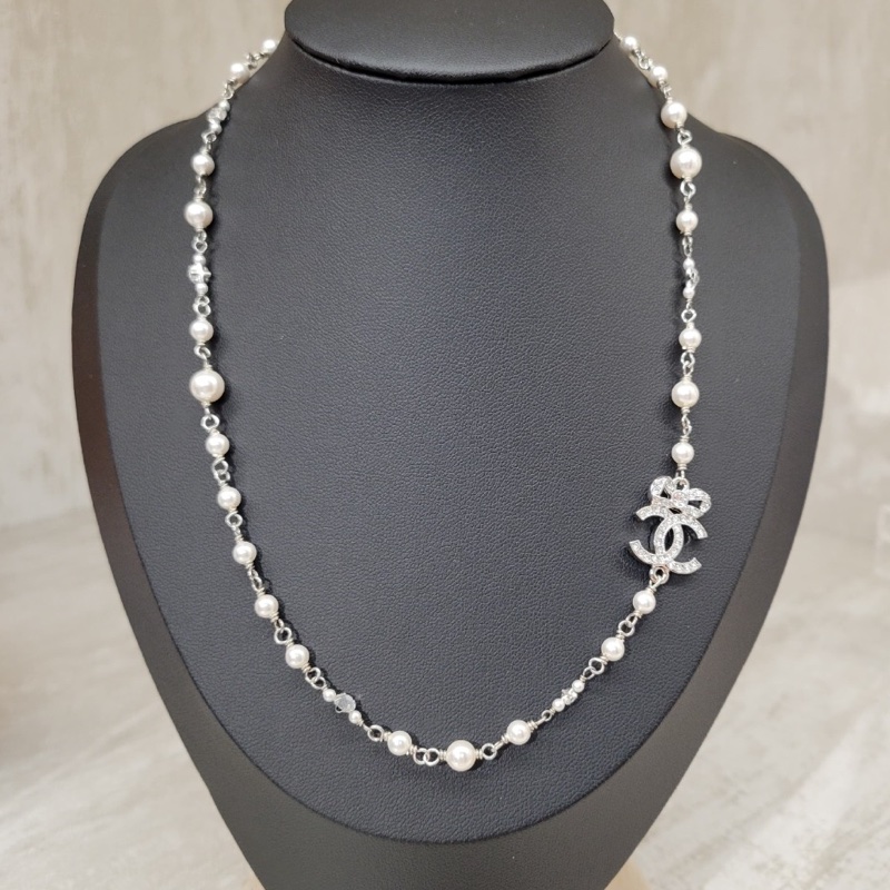 CHANEL 水鑽蝴蝶結雙C珍珠頸鏈  全新現貨-10