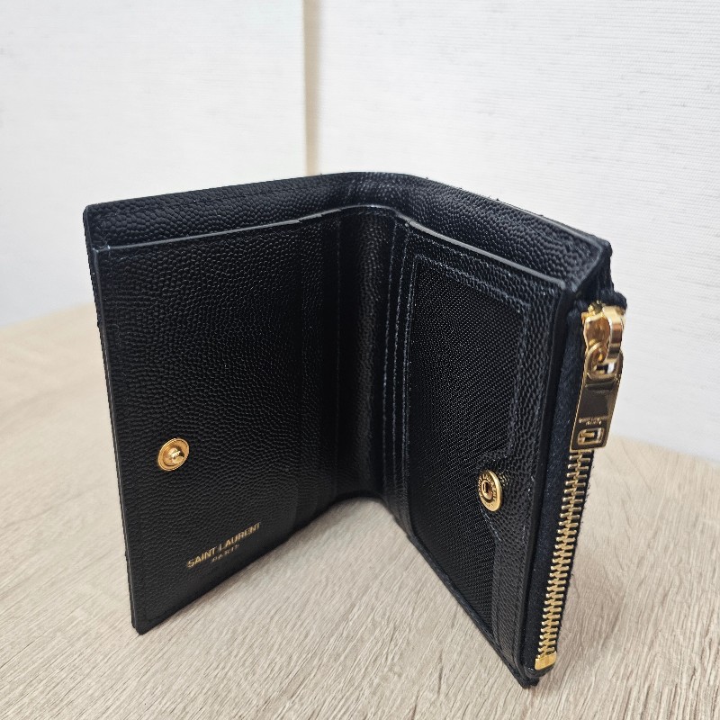 [ 甜價出❣️] YSL黑荔枝皮金釦對釦短夾-7