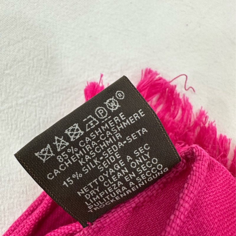 HERMES愛馬仕枚紅印花圖案女士圍巾披肩 尺寸：75*210cm 材質：85%山羊絨 15%桑蠶絲-4