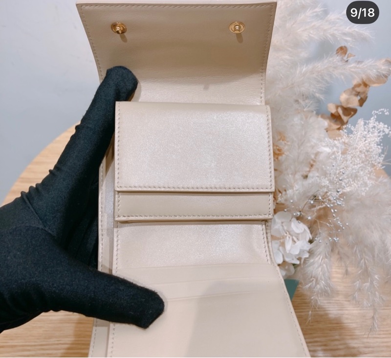 celine經典三摺包 奶茶色-3