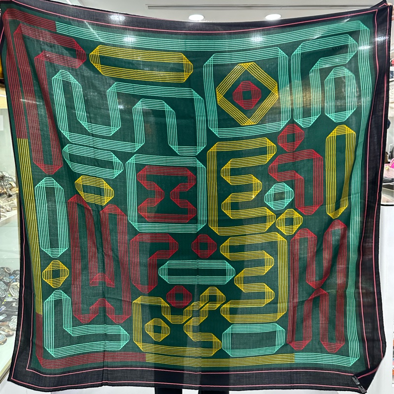 Hermes 愛馬仕羊絨真絲圍巾披肩 經典140*140cm大方巾披肩 70羊絨30真絲-0