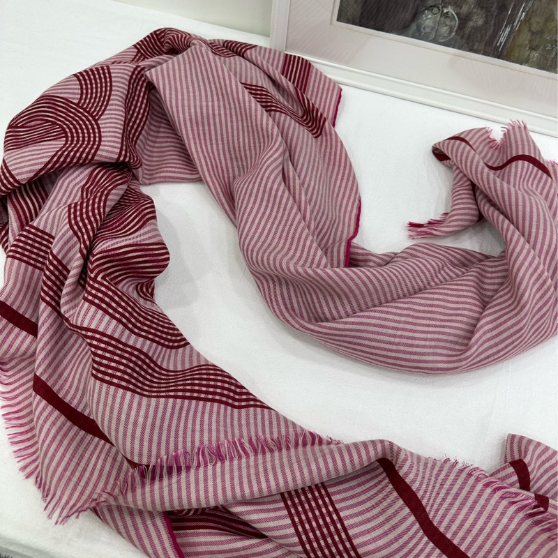 Hermes 愛馬仕羊絨披肩/羊絨圍巾 90x180-0