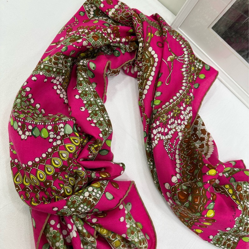 Hermes 140*140羊絨披肩-1