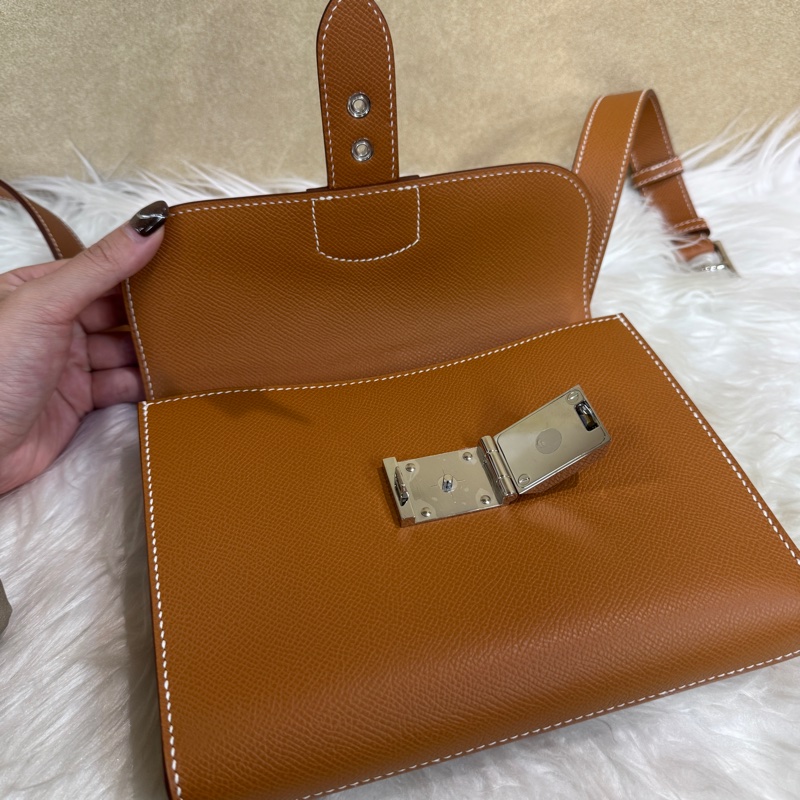 Hermes Sac a depeches21 金棕銀Epsom郵差包 K刻2025離櫃品-9