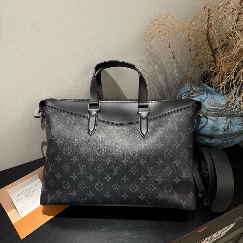 Lv explorer黑武士公文包 19年 附件:肩帶-0