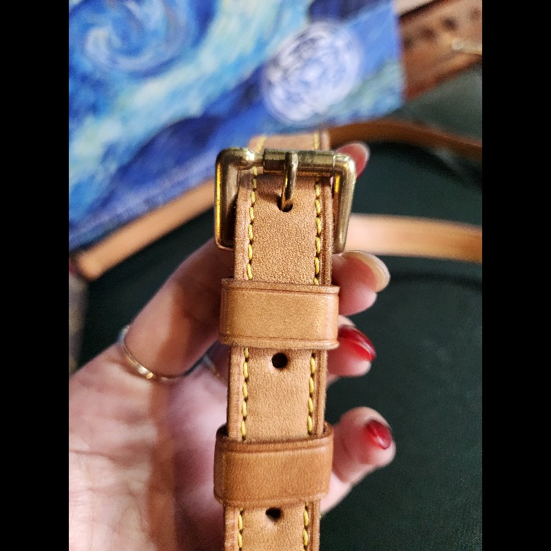 LV鈴鼓包 可愛小巧  造型可愛 原價6萬多-3