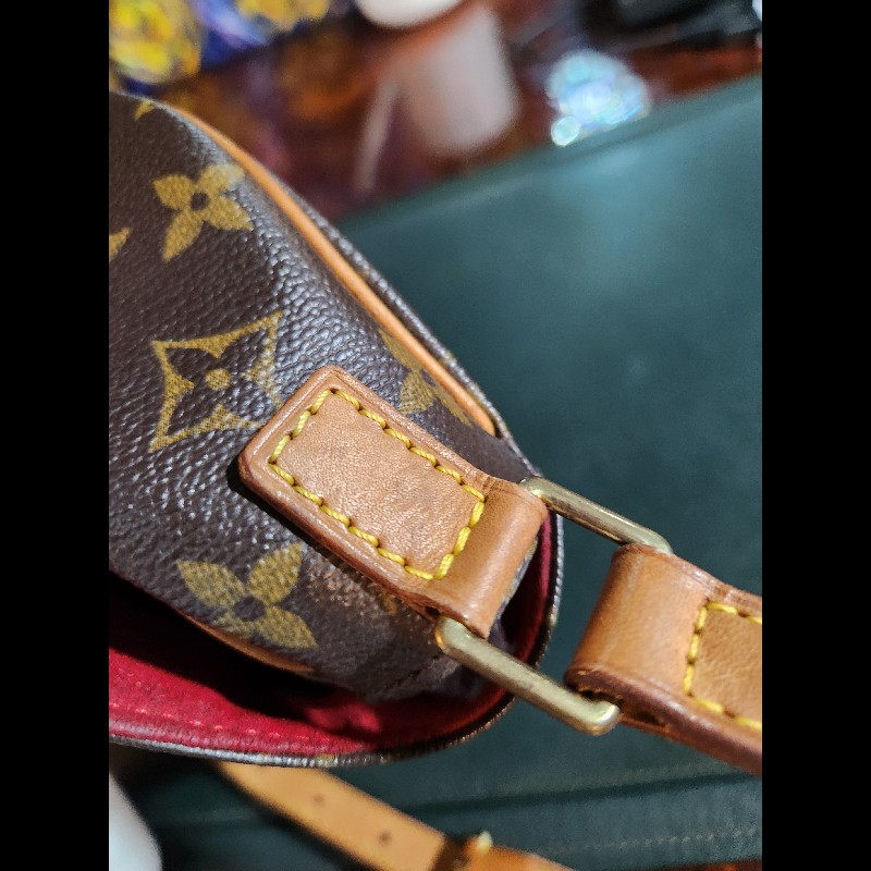 LV鈴鼓包 可愛小巧  造型可愛 原價6萬多-7