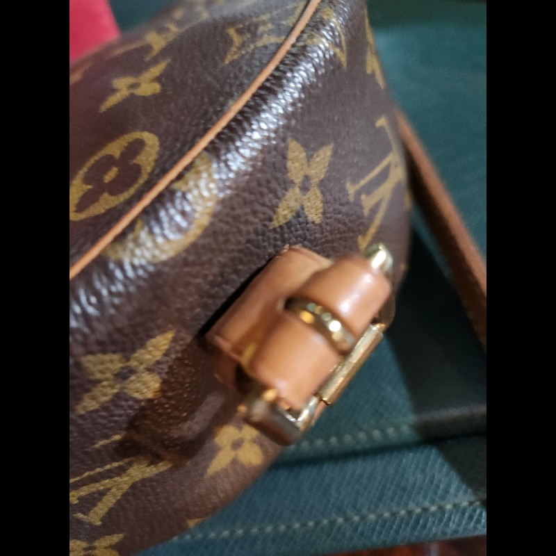 LV鈴鼓包 可愛小巧  造型可愛 原價6萬多-11