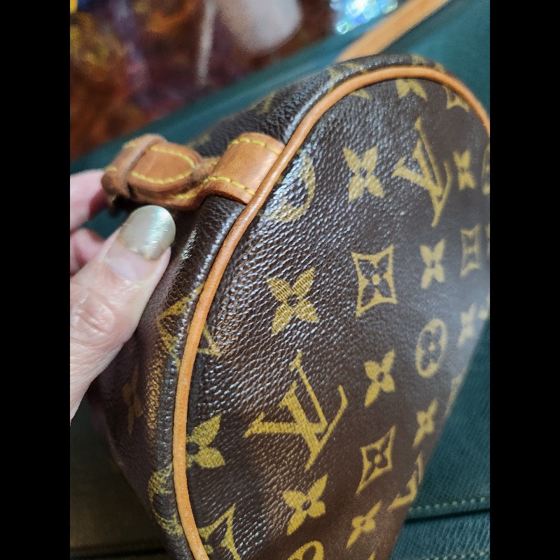 LV鈴鼓包 可愛小巧  造型可愛 原價6萬多-16