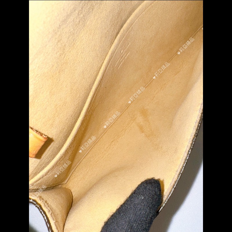 莉亞精品♡LV 經典老花信封包 二手美品-18