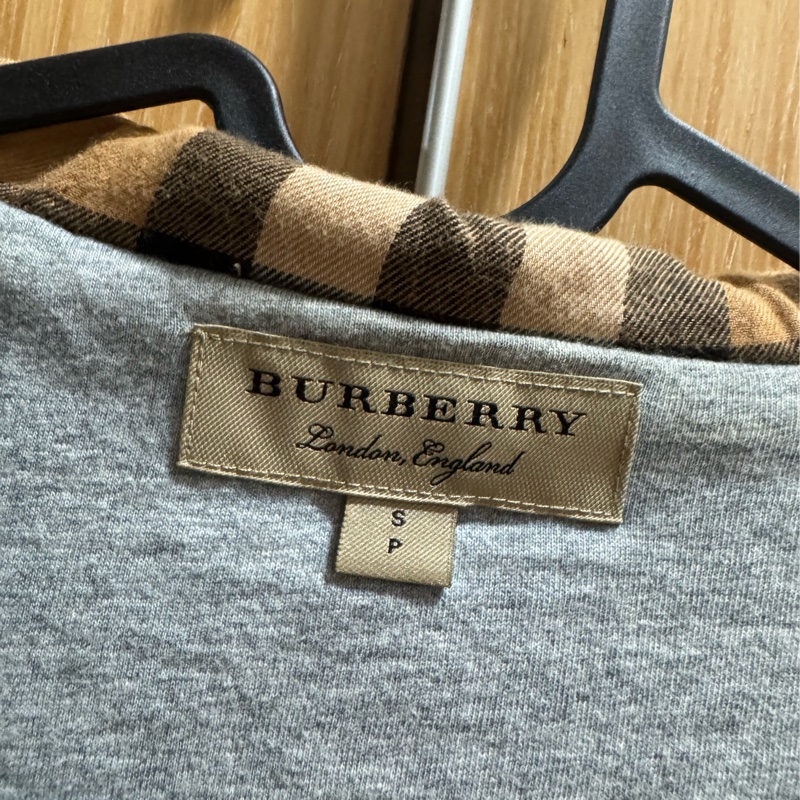 Burberry 戰馬外套-2
