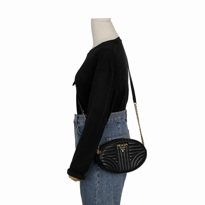 PRADA 1BH131 圖示圓形單肩斜背包-8