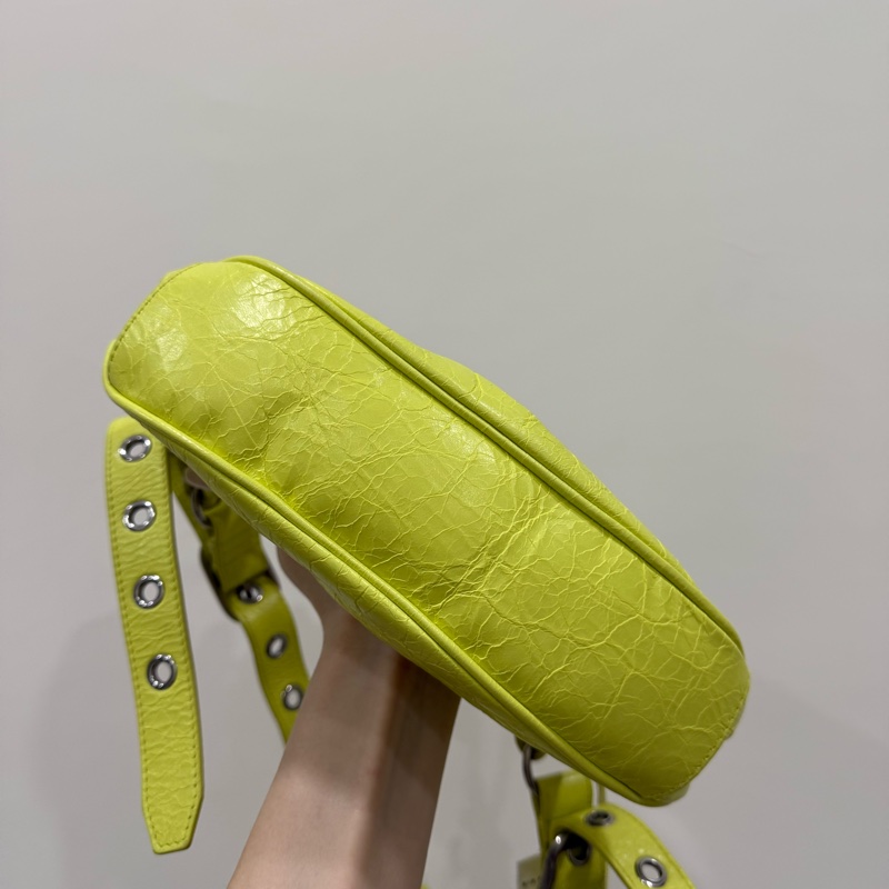 巴黎世家BALENCIAGA 機車包-4