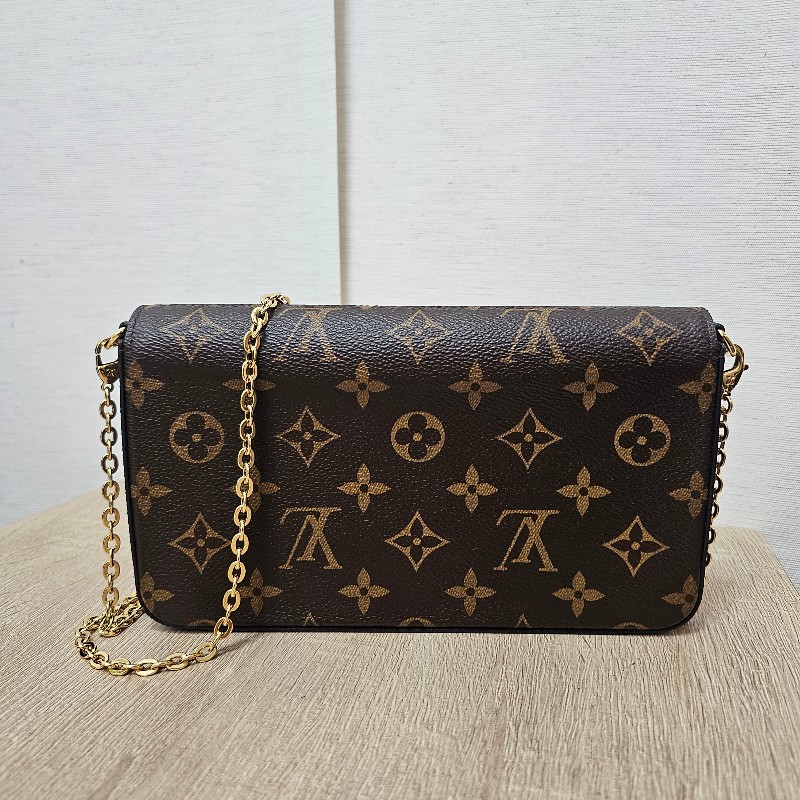 [ 超甜出品況優❣️把握] LV老花金釦 Pochette三合一斜背鏈包-2