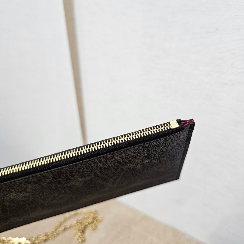 [ 超甜出品況優❣️把握] LV老花金釦 Pochette三合一斜背鏈包-16