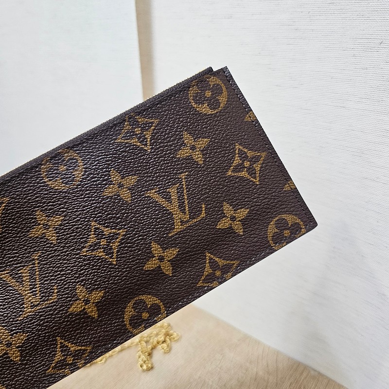 [ 超甜出品況優❣️把握] LV老花金釦 Pochette三合一斜背鏈包-27