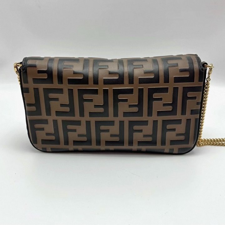 FENDI 老花三合一鏈條包21.5*12*3 98新配件塵袋-4