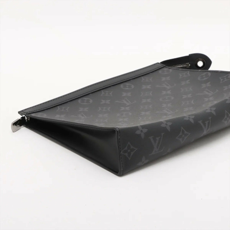 路易威登 Monogram Eclipse Pochette Voyage MM M61692 男士真皮第二隻包-3