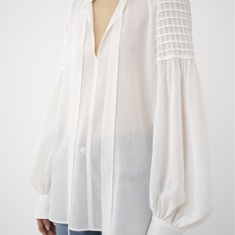 Chloe 克洛伊法式米白色絲質綁蝴蝶結襯衫 ☁️ 原價2萬多 超美的-4