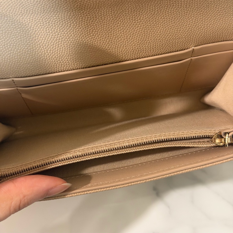 全新全配❤️ 香奈兒 #奶茶色 #荔枝皮 #中夾 #長夾-9