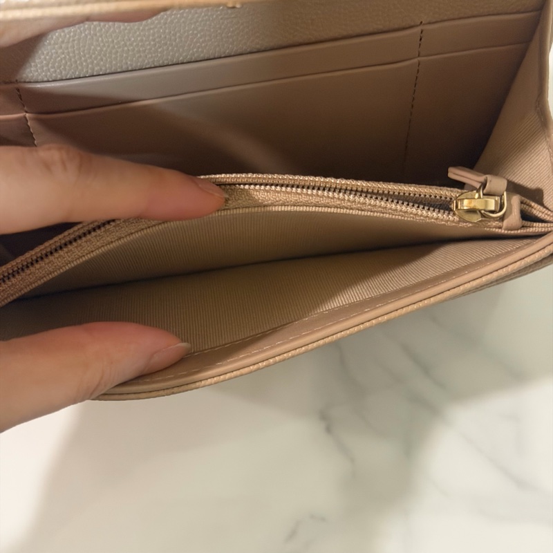 全新全配❤️ 香奈兒 #奶茶色 #荔枝皮 #中夾 #長夾-12